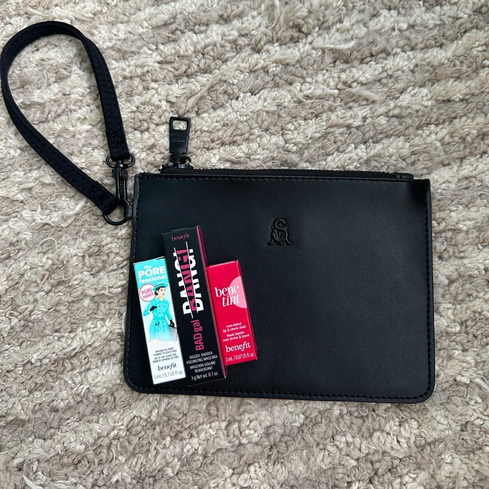 Cosmetic Bag w/ Benefit Samples